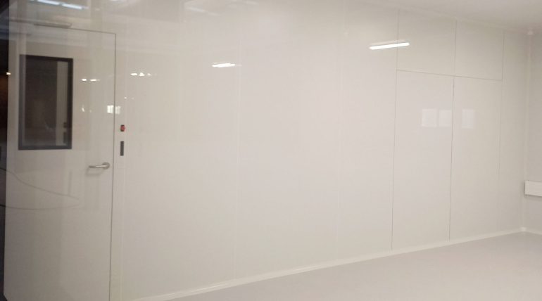 Cleanroom – Center for Technological Research and Development