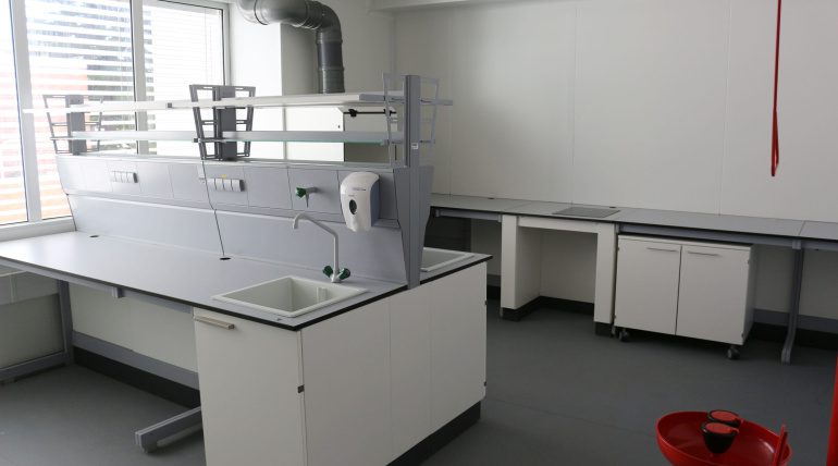 Physical Chemistry Laboratory – Food Industry Area